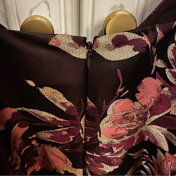 Eliza J Women’s Brown Floral Metallic Jacquard Fit Flare Cocktail Midi Dress 14 - Picture 9 of 10